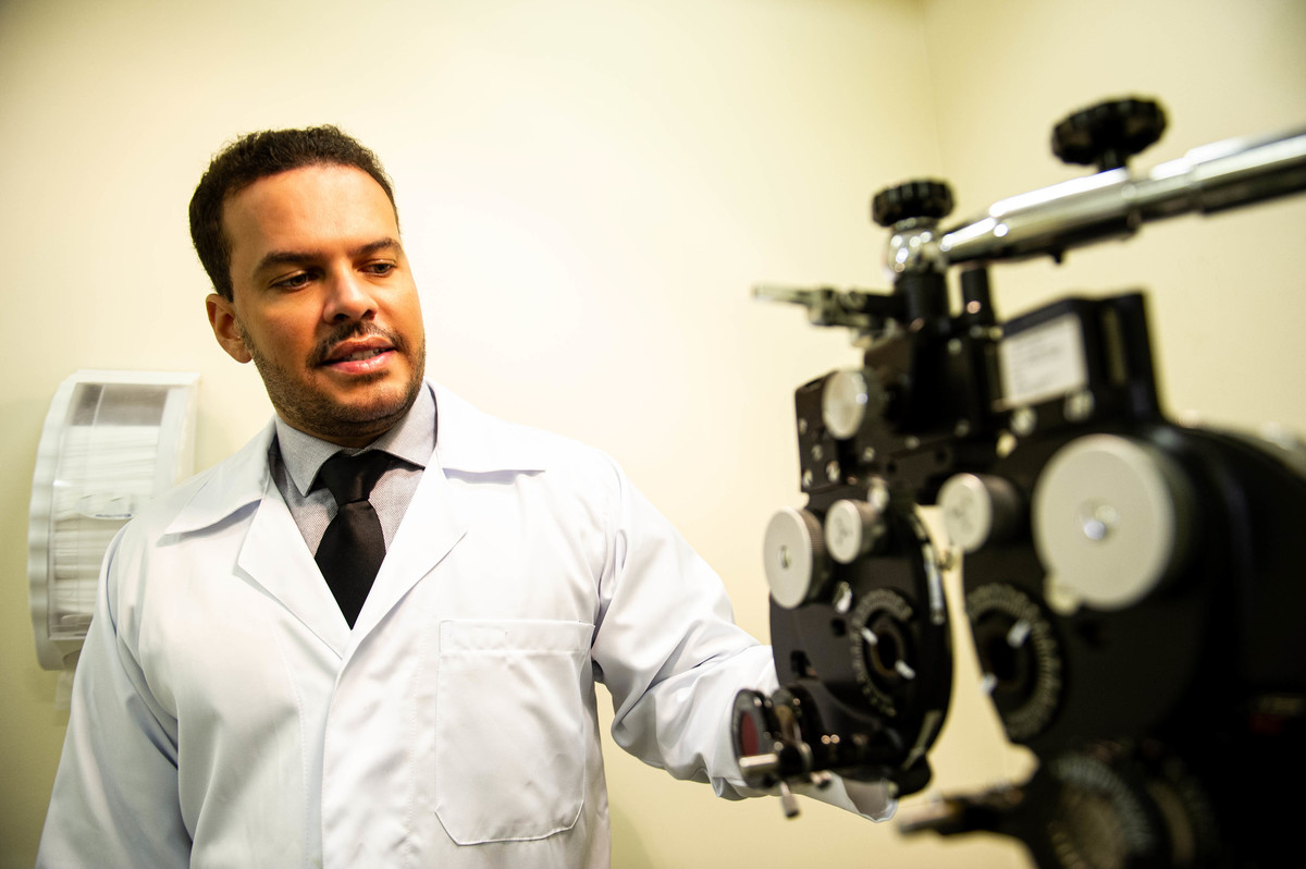 Retrato Corporativo lifestyle do 
Dr Robson Assunção Oftalmologista 