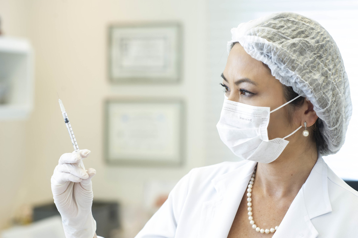 Fotografias lifestyle em SP  por Jotta fotógrafo Corporativo - Retrato da Dra Cintia Otsubo - Dermatologista - Estética Facial

