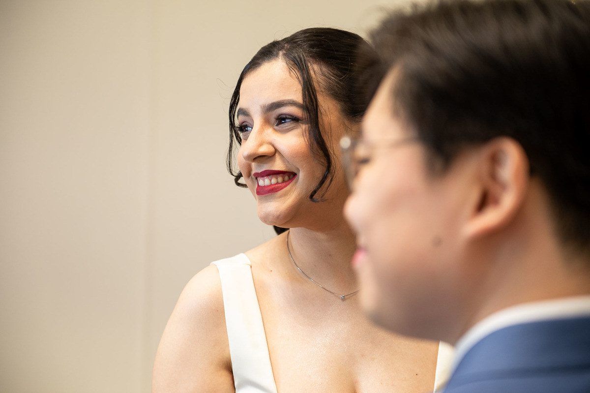 cerimonia-casamento-civil-cartorio-sp-detalhe-close-dos-noivos.jpg