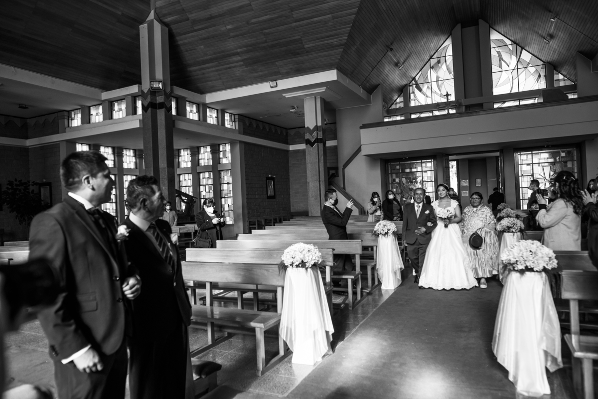 Boda de noche, Boda La Paz Bolivia, Catedral Castrense , La Castela, Fotografo de bodas La Paz Bolivia 