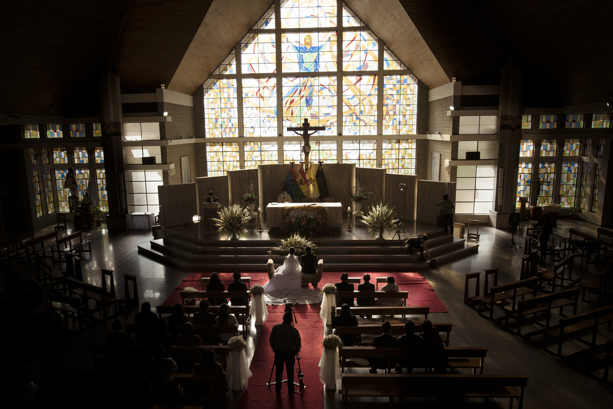 Boda de noche, Boda La Paz Bolivia, Catedral Castrense , La Castela, Fotografo de bodas La Paz Bolivia 