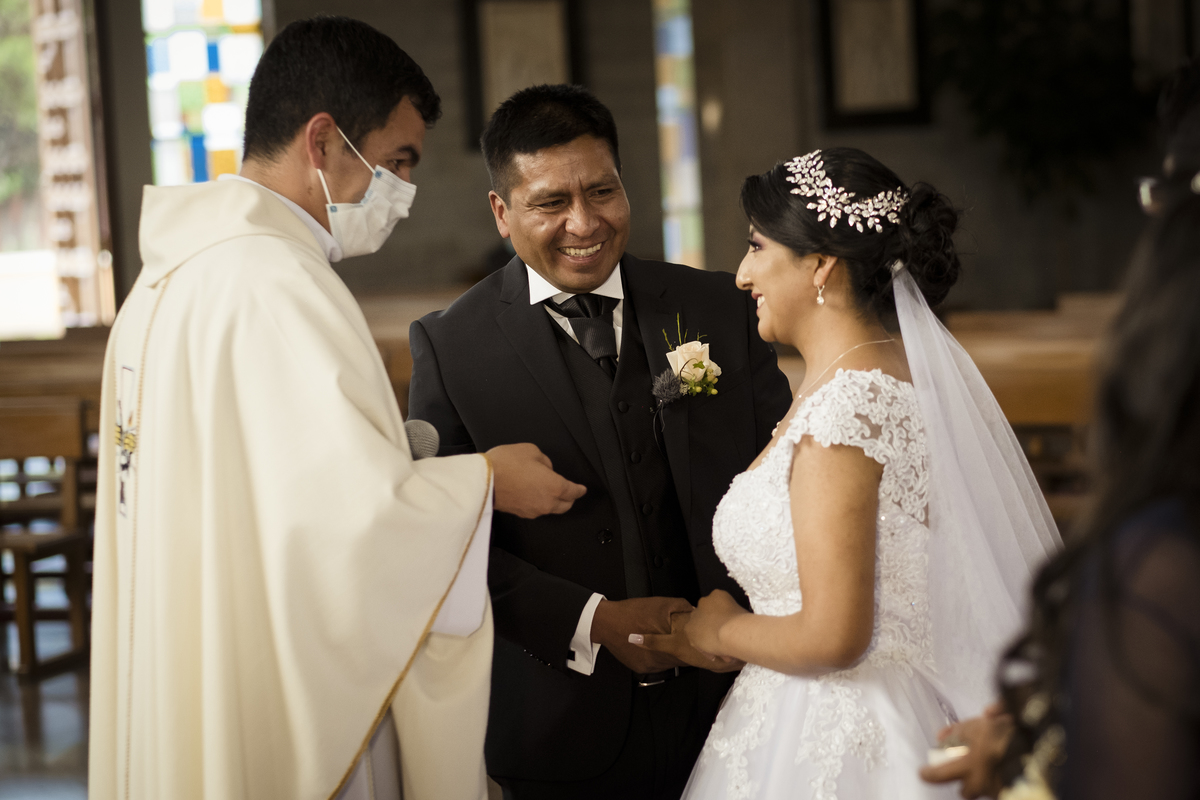 Boda de noche, Boda La Paz Bolivia, Catedral Castrense , La Castela, Fotografo de bodas La Paz Bolivia 