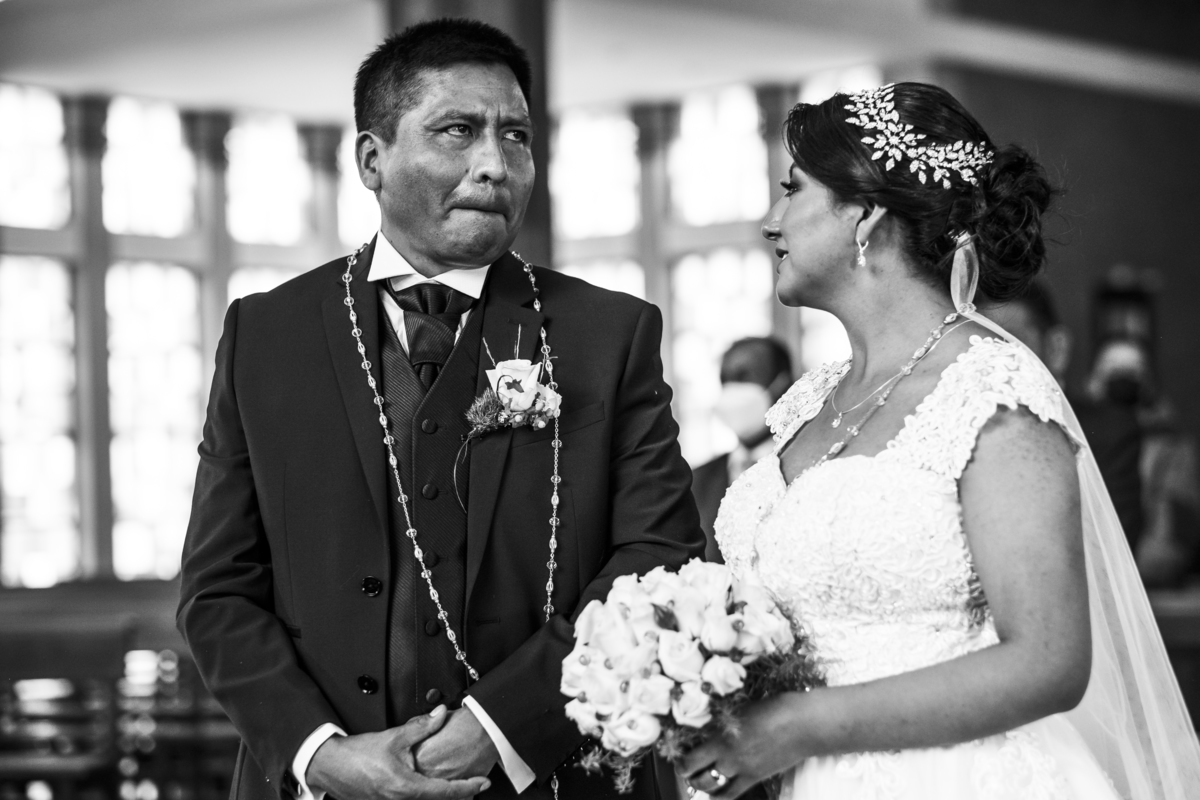 Boda de noche, Boda La Paz Bolivia, Catedral Castrense , La Castela, Fotografo de bodas La Paz Bolivia 