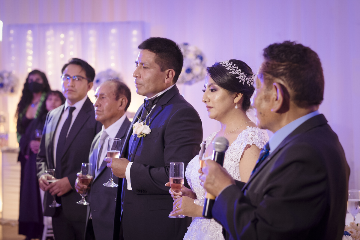 Boda de noche, Boda La Paz Bolivia, Catedral Castrense , La Castela, Fotografo de bodas La Paz Bolivia 