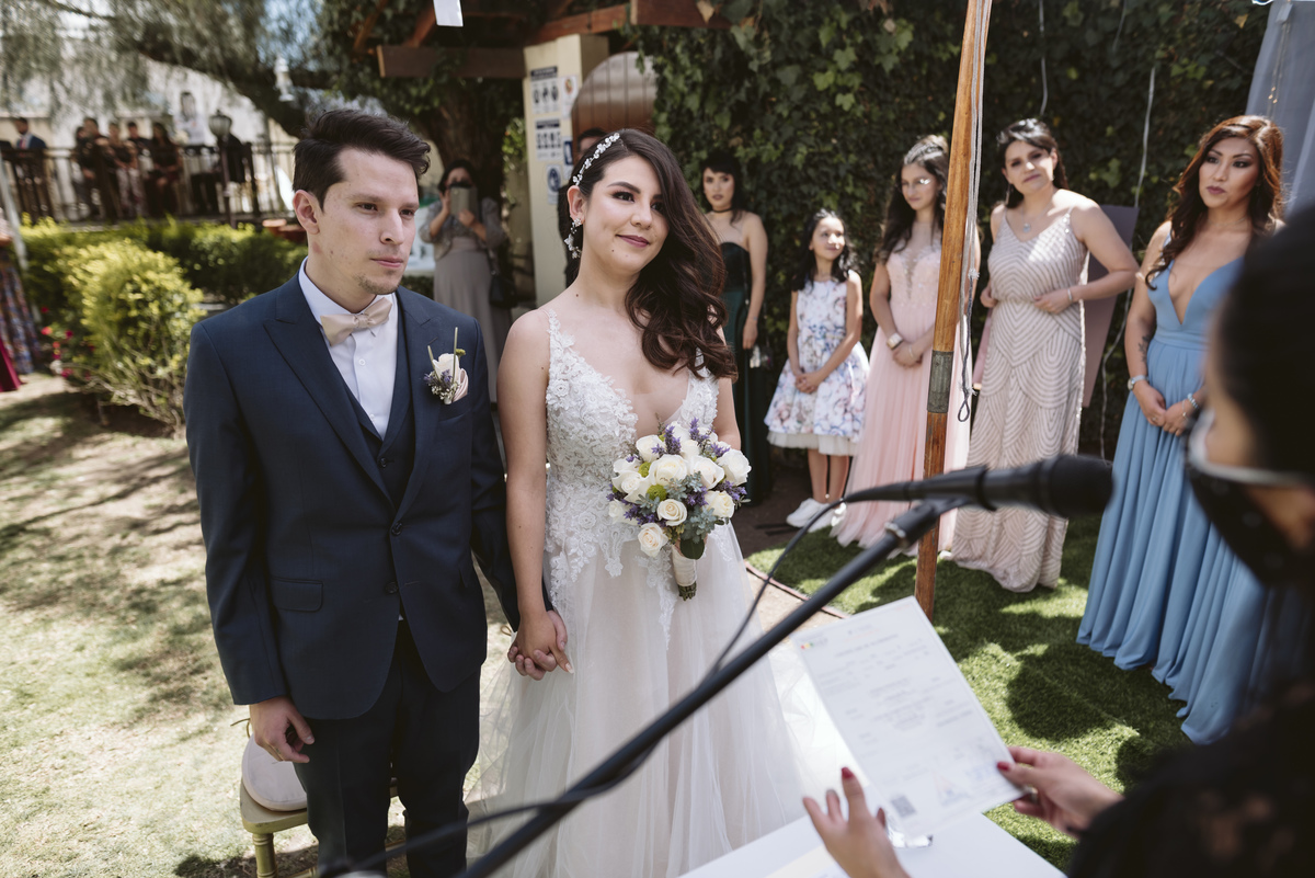 Fotografo de bodas La Paz Bolivia, Boda de dia, boda de jardin , boda rockera