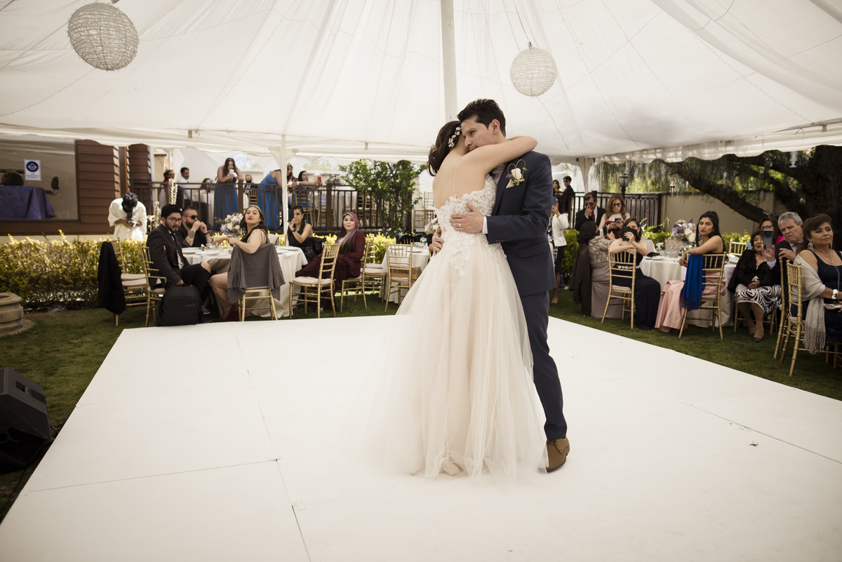 Fotografo de bodas La Paz Bolivia, Boda de dia, boda de jardin , boda rockera