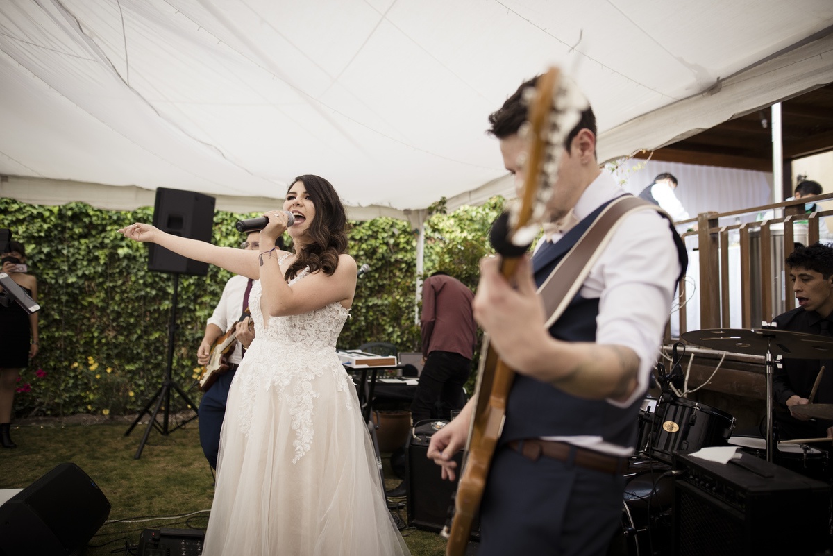 Fotografo de bodas La Paz Bolivia, Boda de dia, boda de jardin , boda rockera