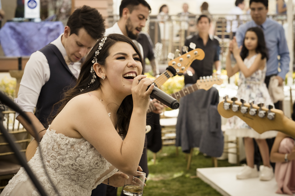 Fotografo de bodas La Paz Bolivia, Boda de dia, boda de jardin , boda rockera