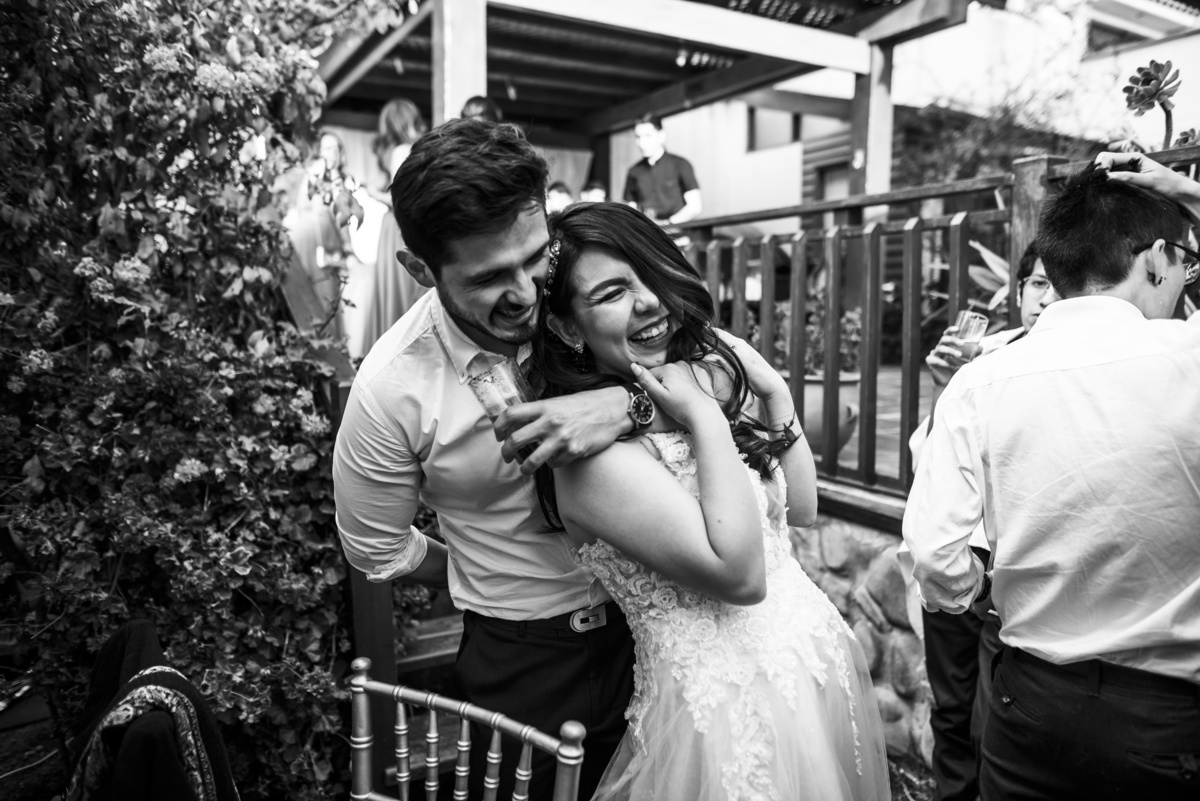 Fotografo de bodas La Paz Bolivia, Boda de dia, boda de jardin , boda rockera