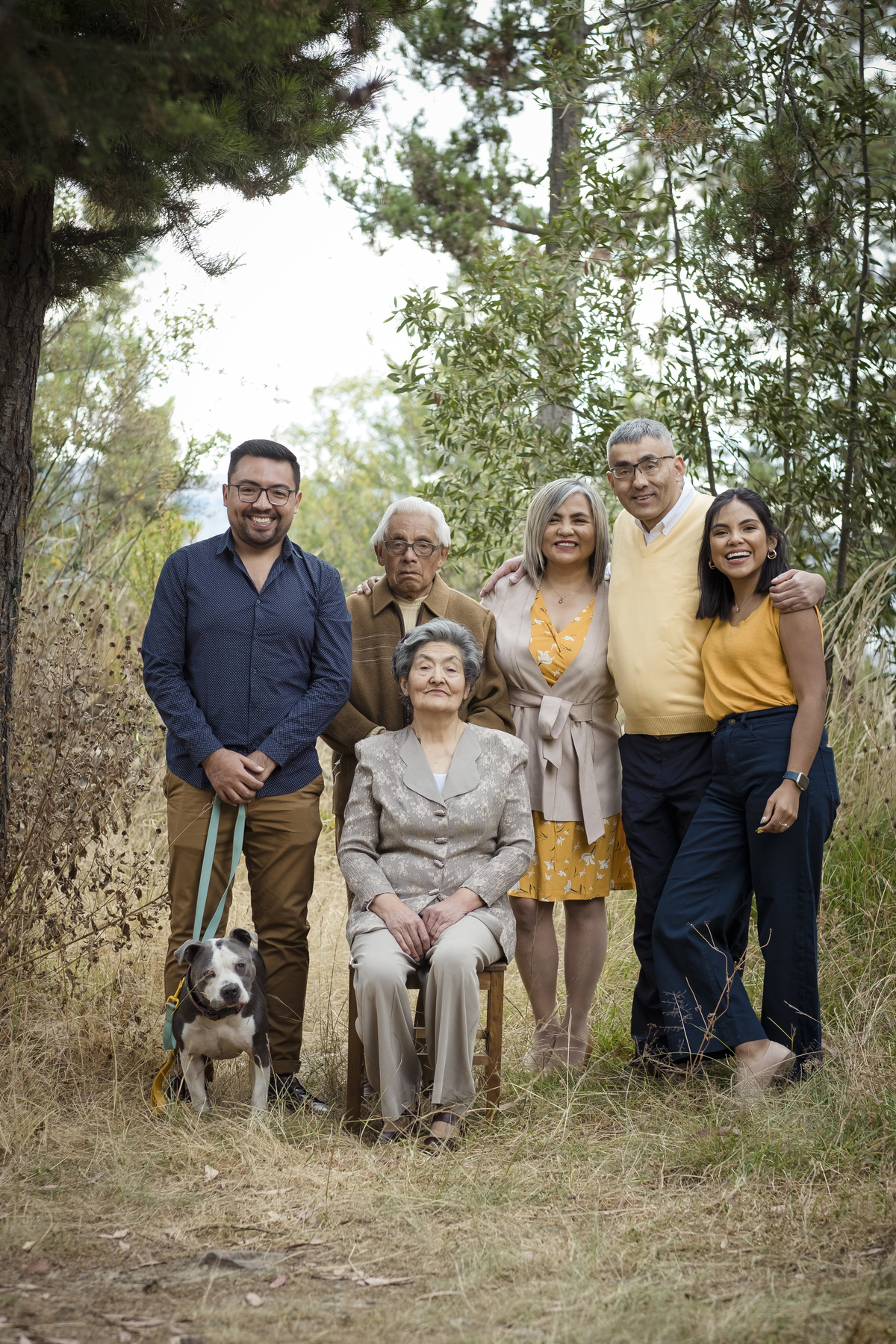 Fotografia de familias la paz bolivia, fotografo de familias, familia boliviana, bosque de auquisamaña 