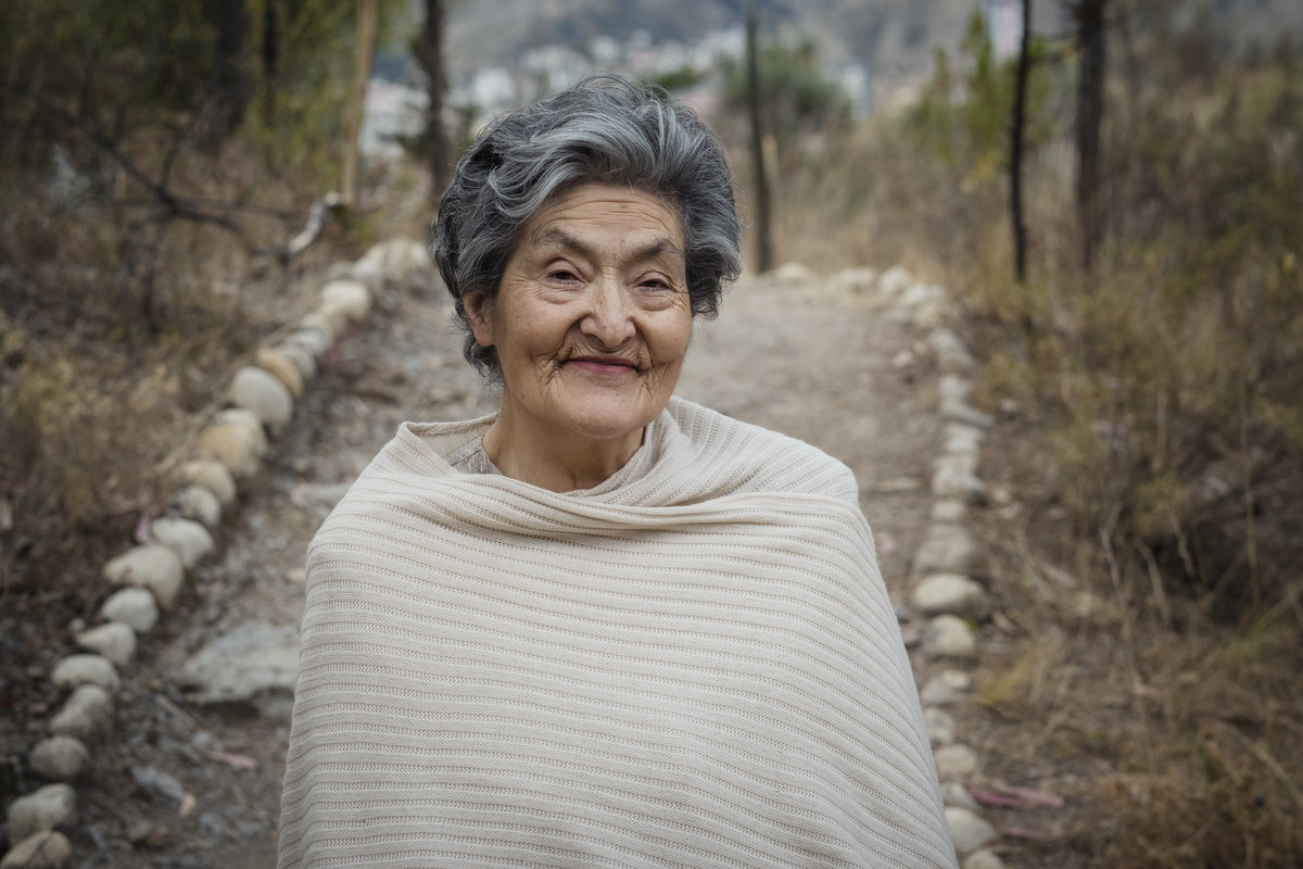 Fotografia de familias la paz bolivia, fotografo de familias, familia boliviana, bosque de auquisamaña 