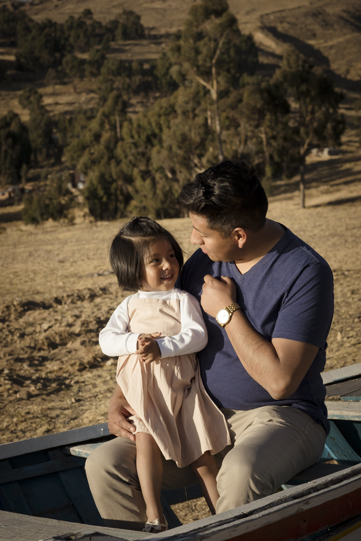 fotografia de familia, fotografia de parejas, Lago Titicaca, isla tortuga, La Paz Bolivia, Familia boliviana, Pkl Fotografia 