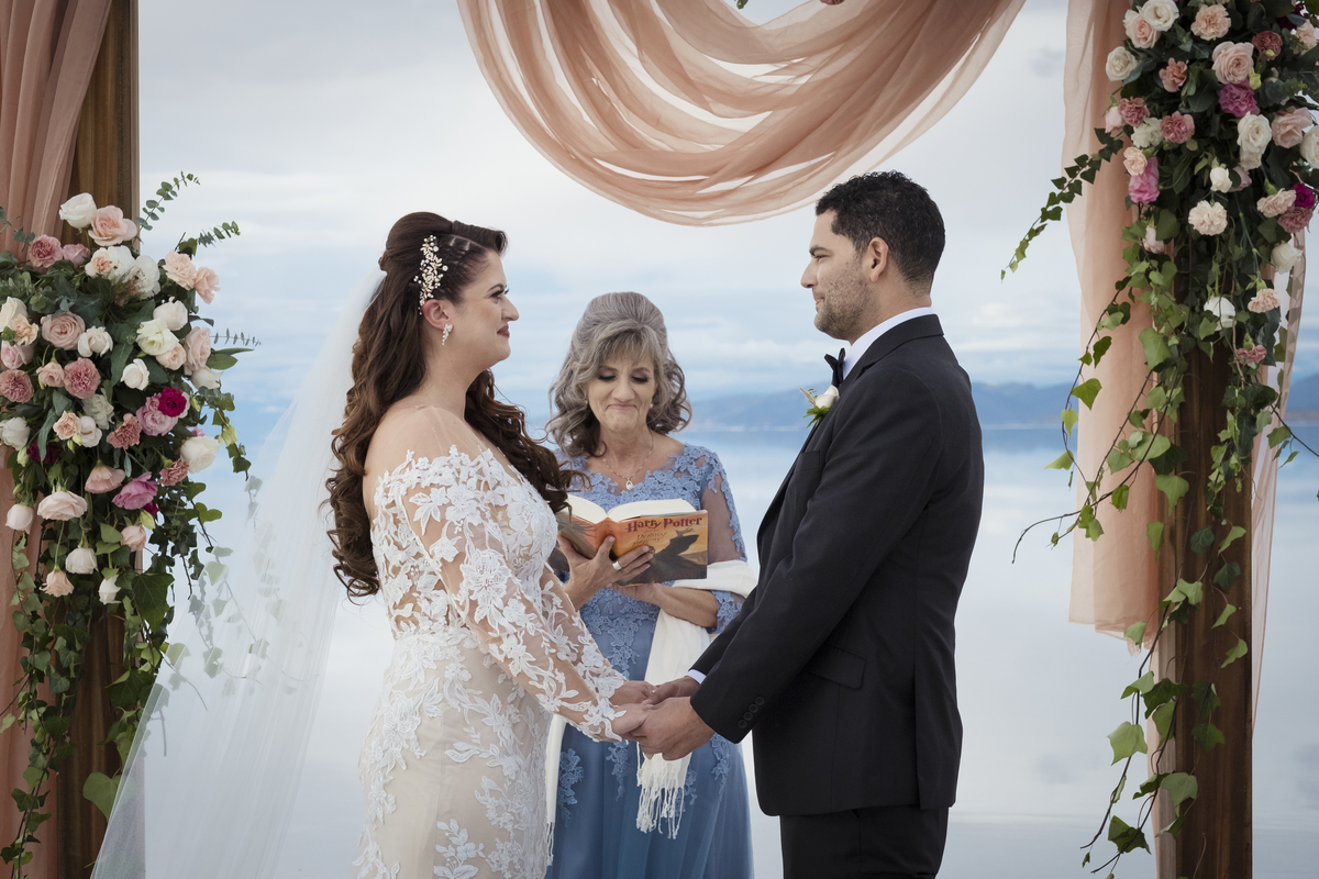 la paz bolivia, uyuni salt flats, slat flats wedding, boda salar de uyuni, destination wedding bolivia, Hotel Palacio de sal