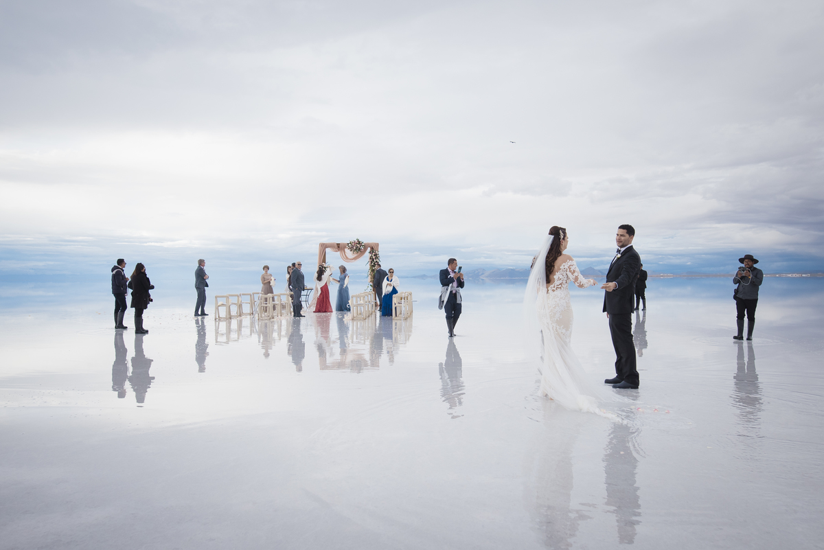 la paz bolivia, uyuni salt flats, slat flats wedding, boda salar de uyuni, destination wedding bolivia, Hotel Palacio de sal