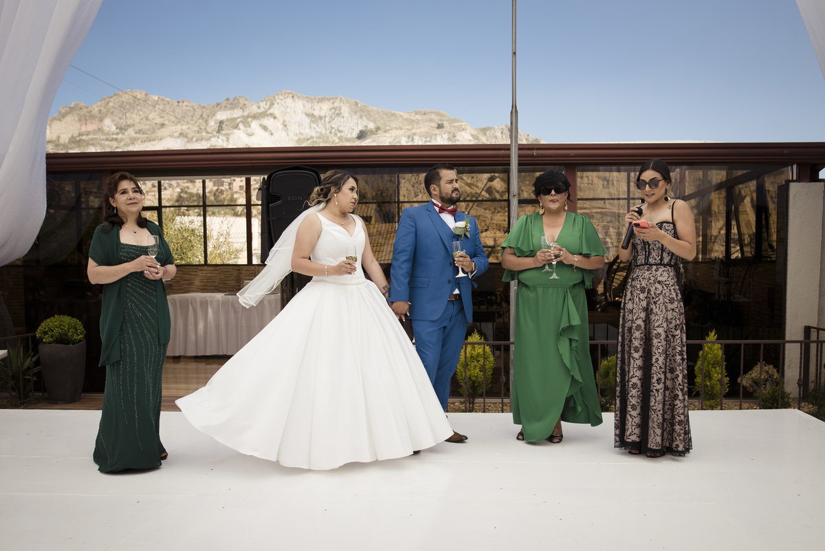 Boda de jardin intima en casa la paz bolivia, fotografode bodas la paz bolivia 