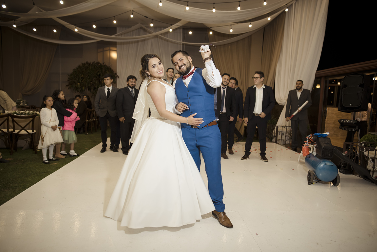 Boda de jardin intima en casa la paz bolivia, fotografode bodas la paz bolivia 