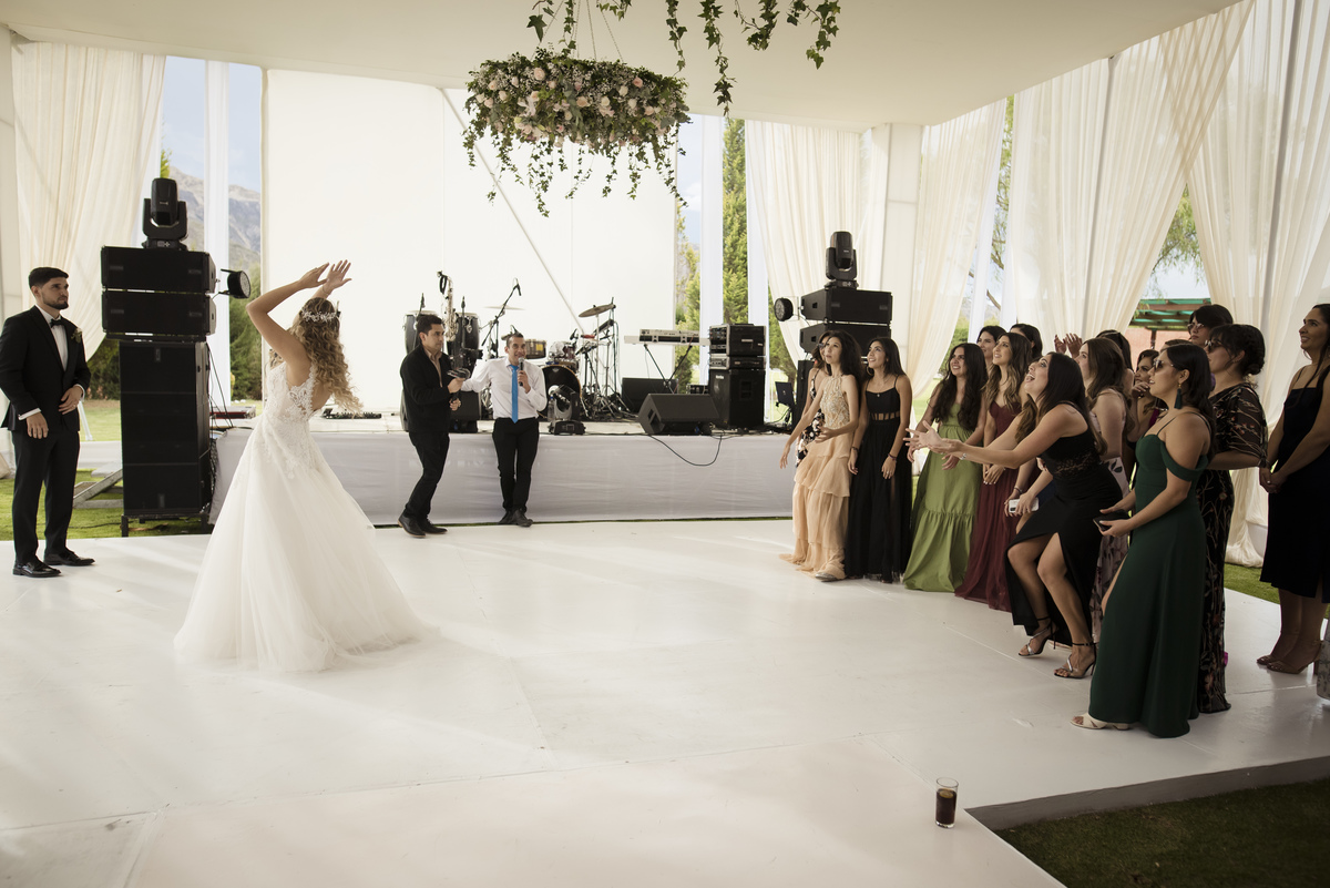 Boda de dia, boda la paz Bolivia, Fotografía de bodas La Paz Bolivia, club de tenis La Paz.