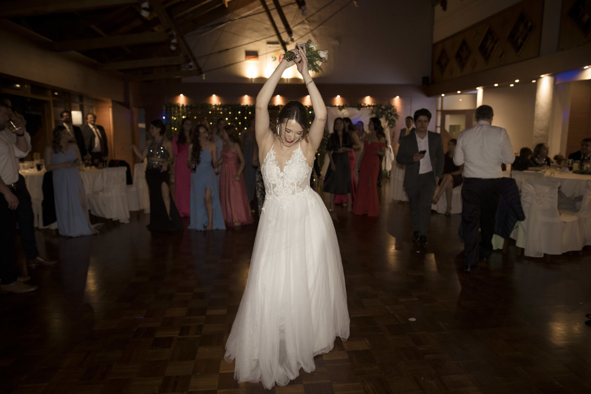 boda civil de jardin, club aleman de la paz, bolivia, fotografo de bodas la paz bolivia