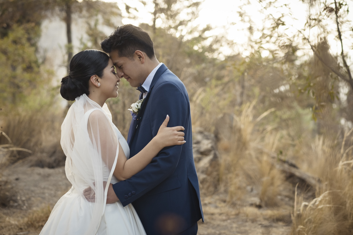 boda cristiana- boda club naval, boda la paz bolivia, fotografo de bodas la paz, bolivia. 