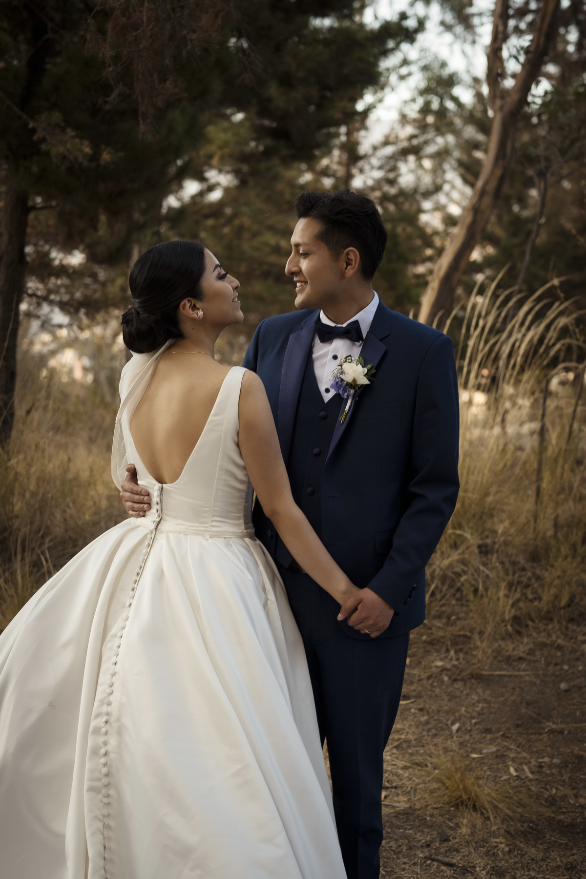 boda cristiana- boda club naval, boda la paz bolivia, fotografo de bodas la paz, bolivia. 