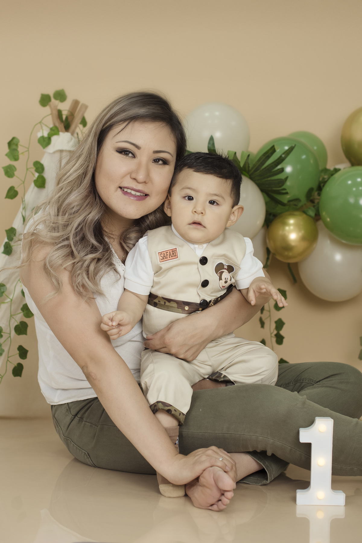 sesión de fotos bebe, cake smash, tematica safari, pkl fotografia, fotografia de bebes