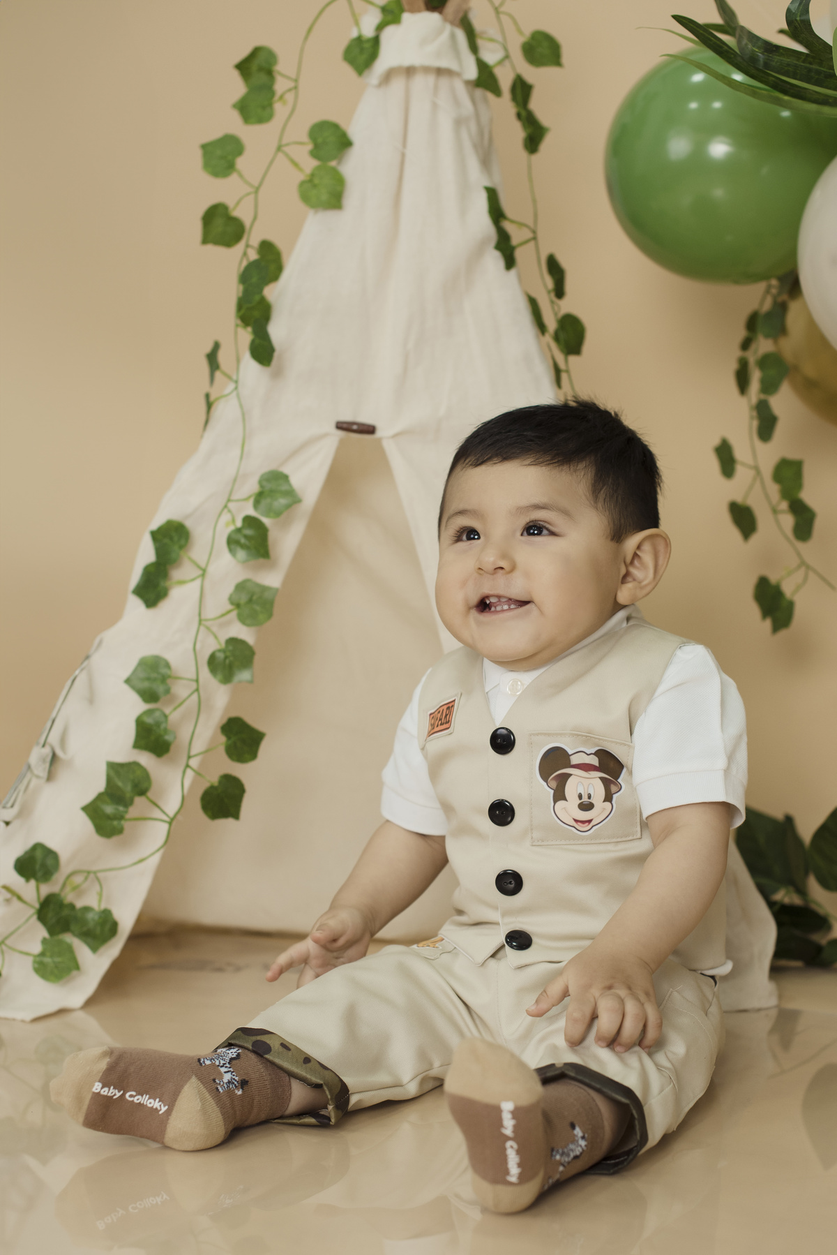 sesión de fotos bebe, cake smash, tematica safari, pkl fotografia, fotografia de bebes