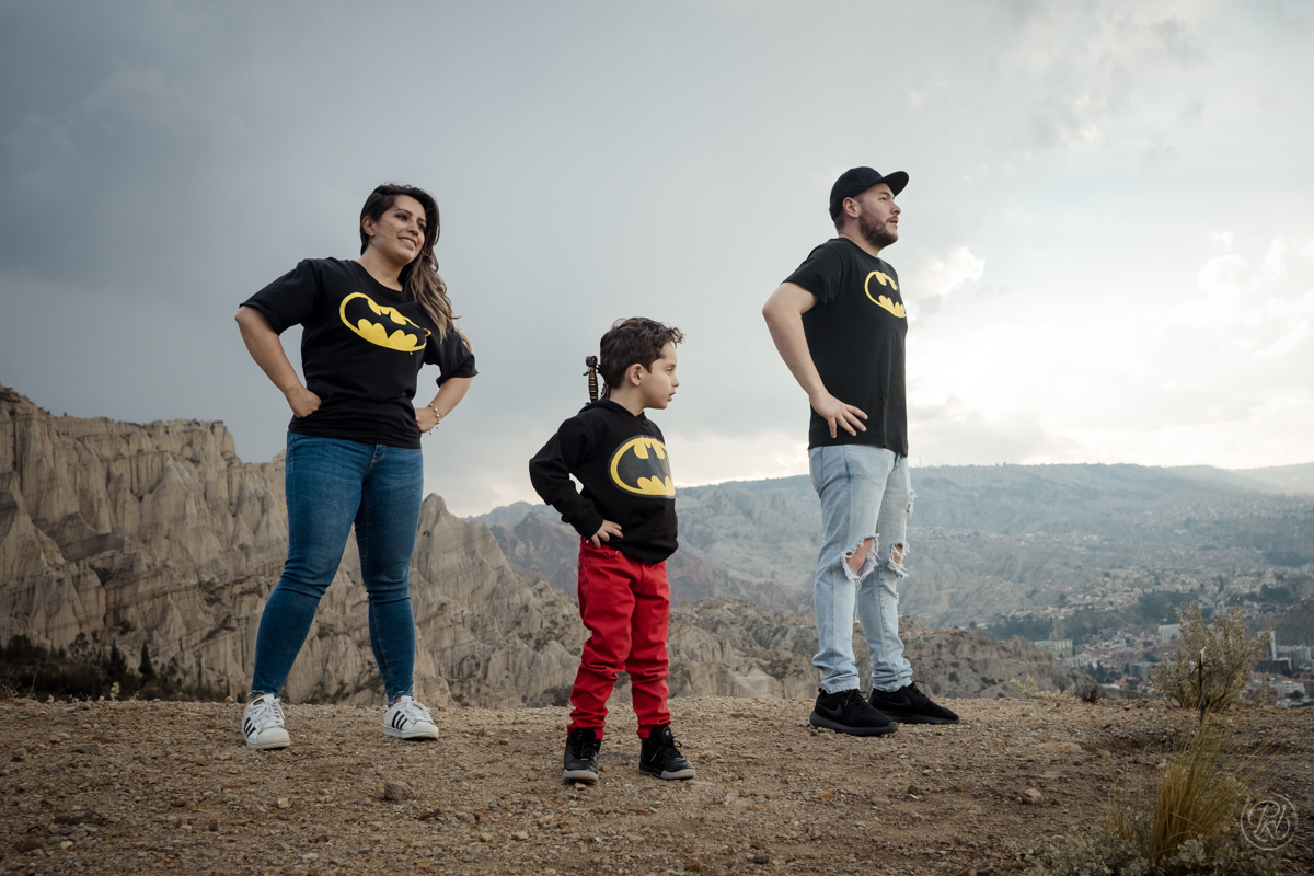 Sesion de fotos familiar La Paz Bolivia, Star Wars, Batman, Mascota, Pug  Niños fotografo de familias la paz Bolivia 