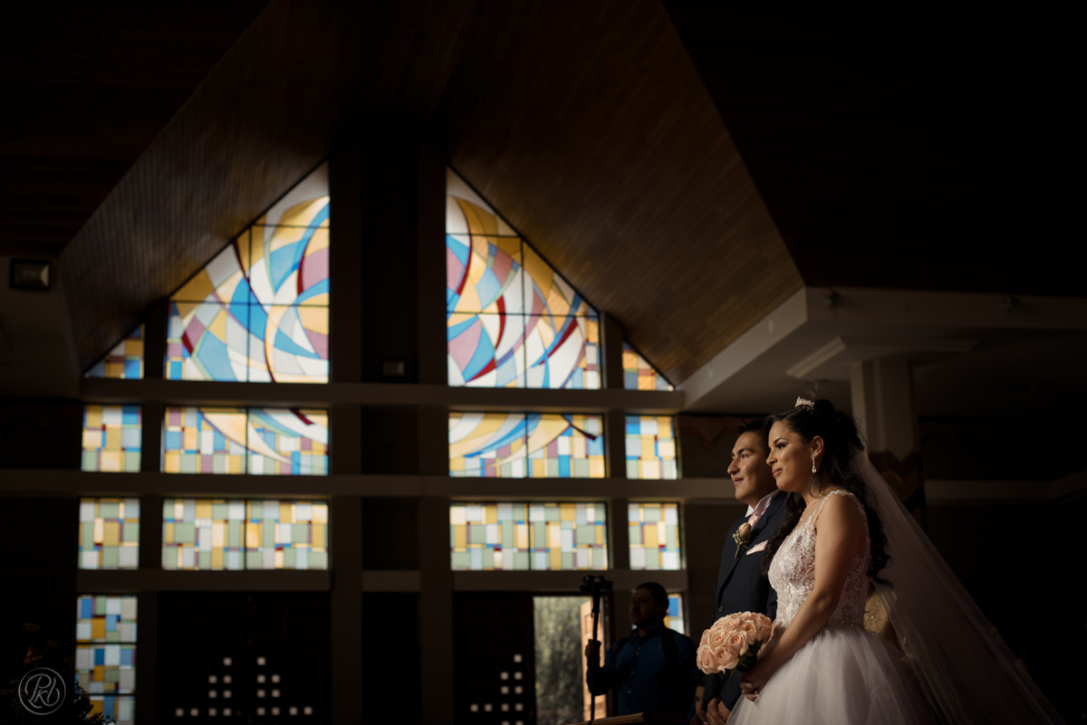 Fotografo de bodas La Paz Bolivia Novia Ceremonia católica Catedral Castrense La Paz  