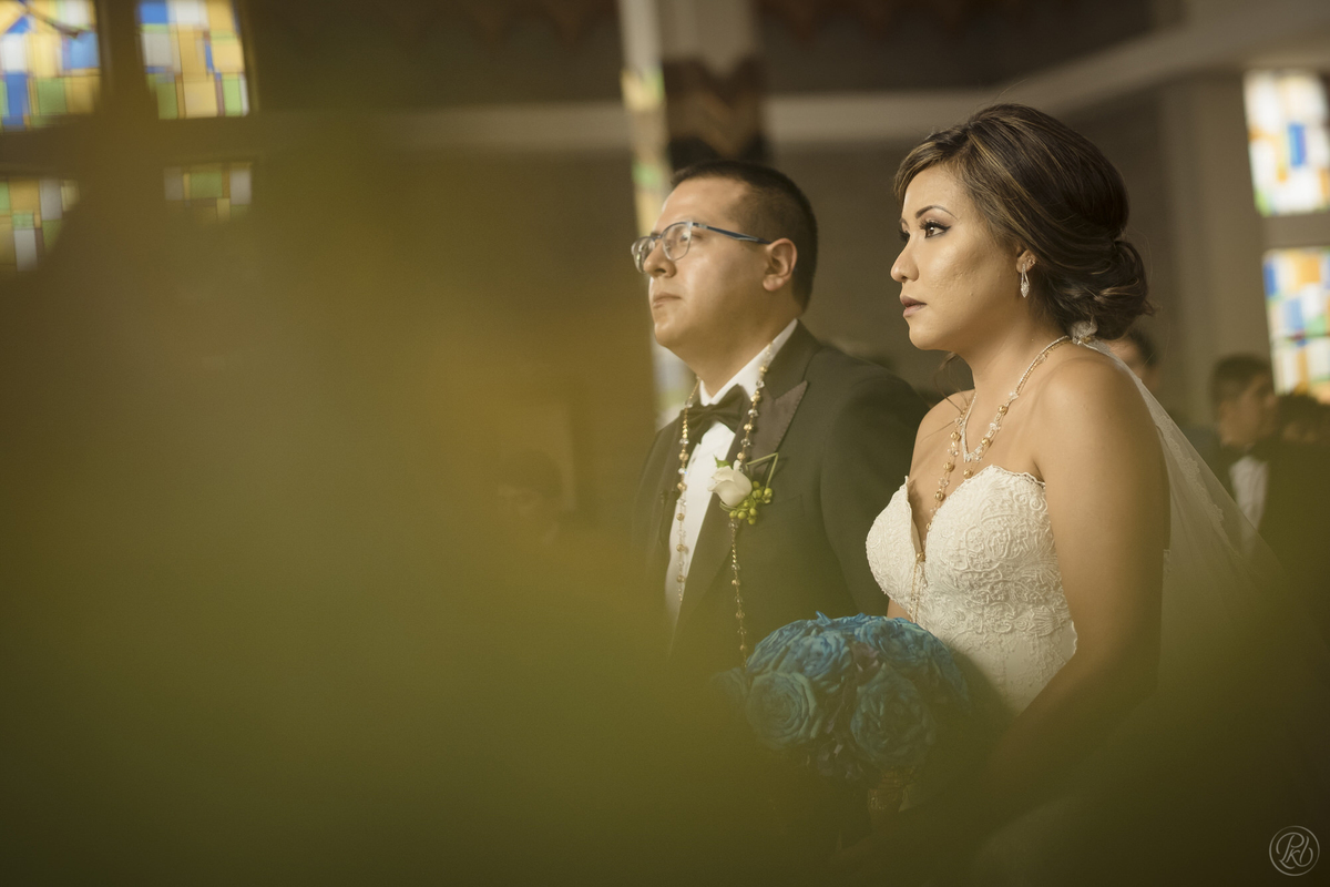 fotografo de bodas La Paz Bolivia Fotografia de bodas Pkl Fotografía ceremonia catolica iglesia nuestra señora de Lujan catedral castrense de irpavi 