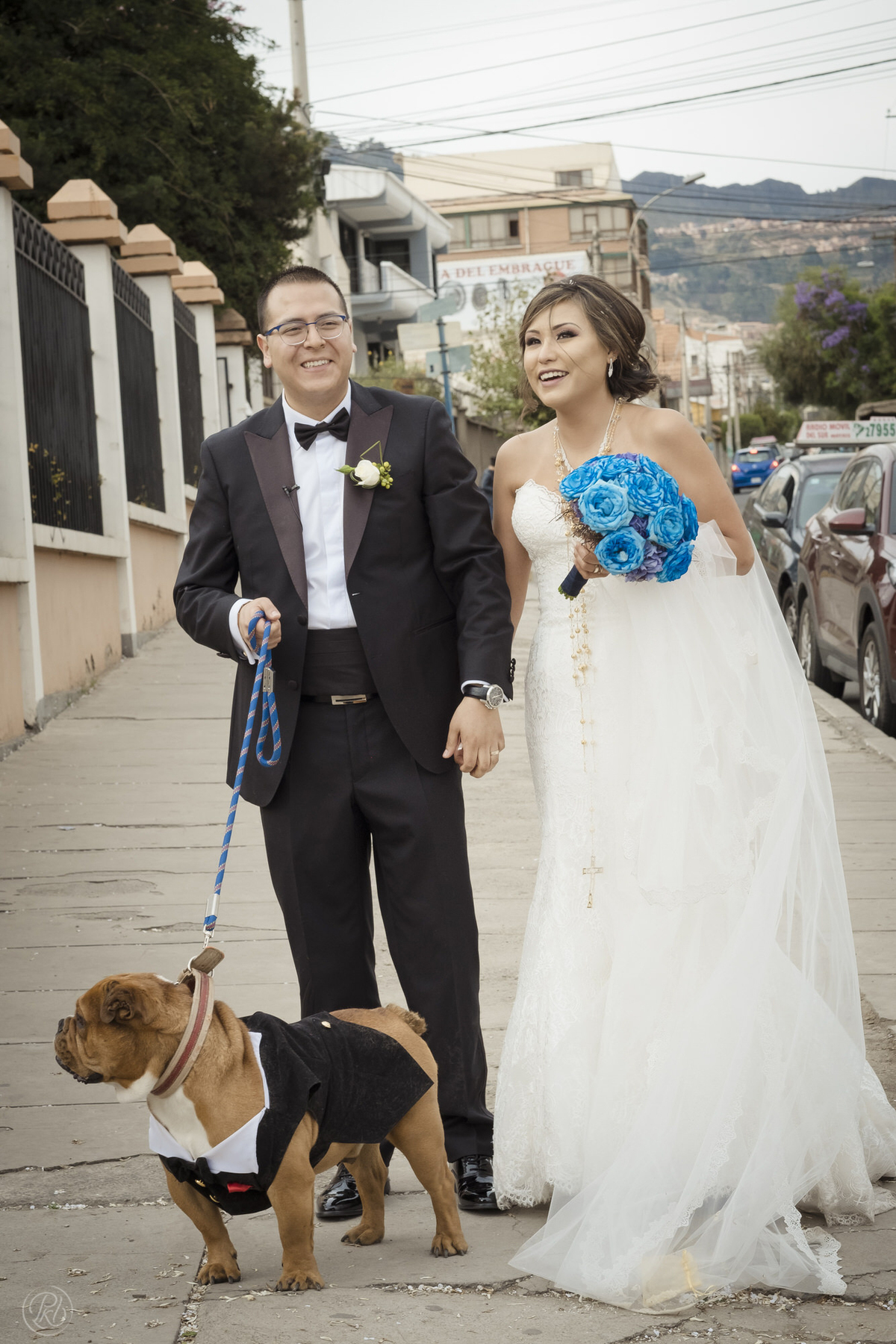 fotografo de bodas La Paz Bolivia Fotografia de bodas Pkl Fotografía ceremonia catolica iglesia nuestra ssñora de Lujan catedral castrense de irpavi 