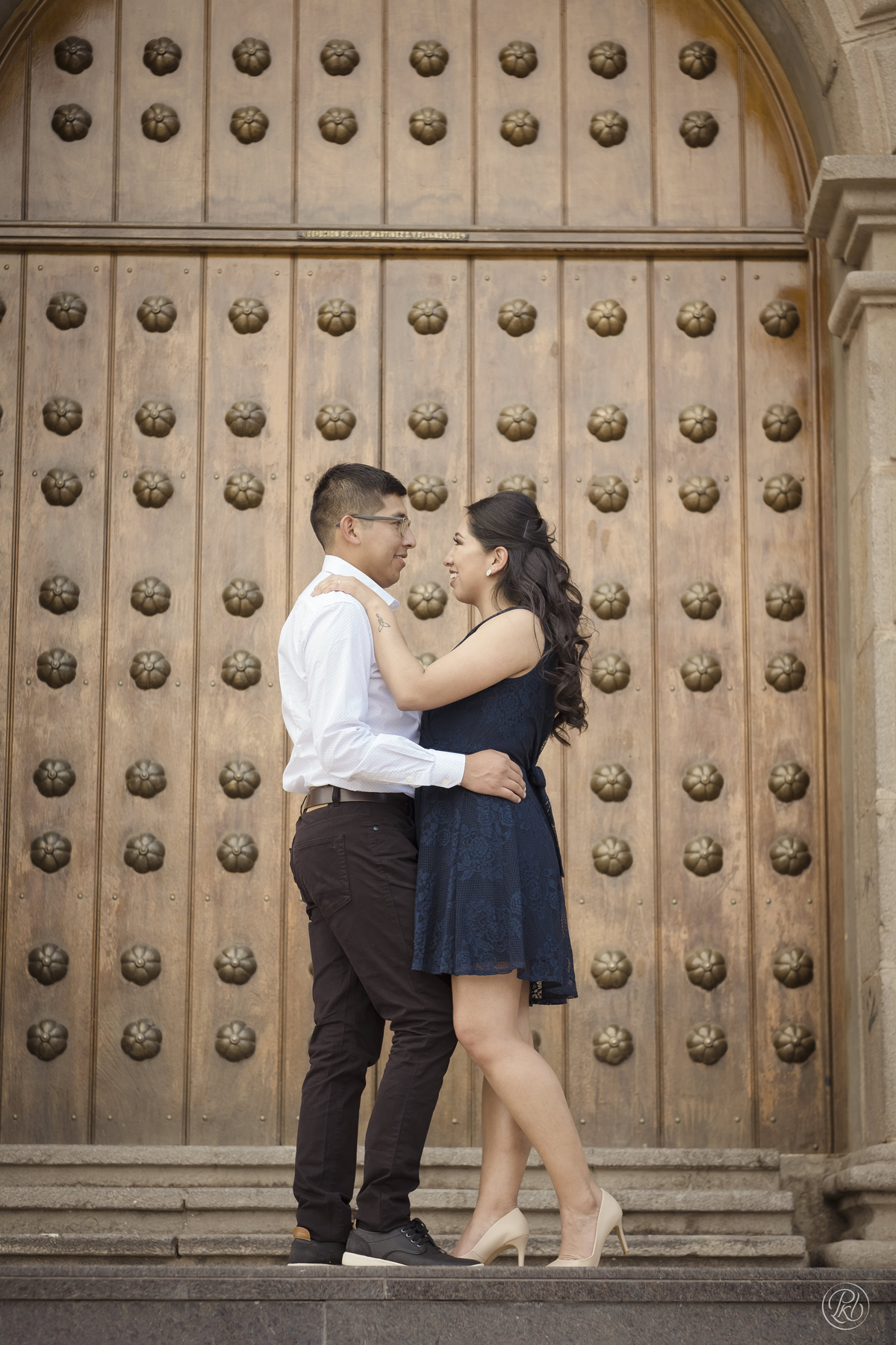 fotografia de bodas,fotografi de parejas, sesion preboda Oruro Bolivia, Wedding Photographer Bolivia Pkl Fotografía Virgen del socavon 
