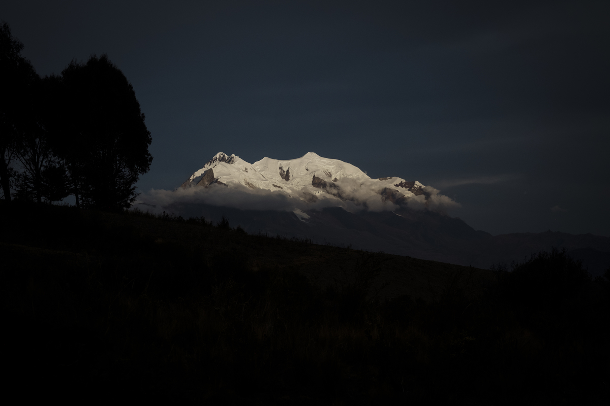 sesion de fotos de pareja La Paz Bolivia, Valle de las Animas fotografia de bodas Pkl Fotografia 