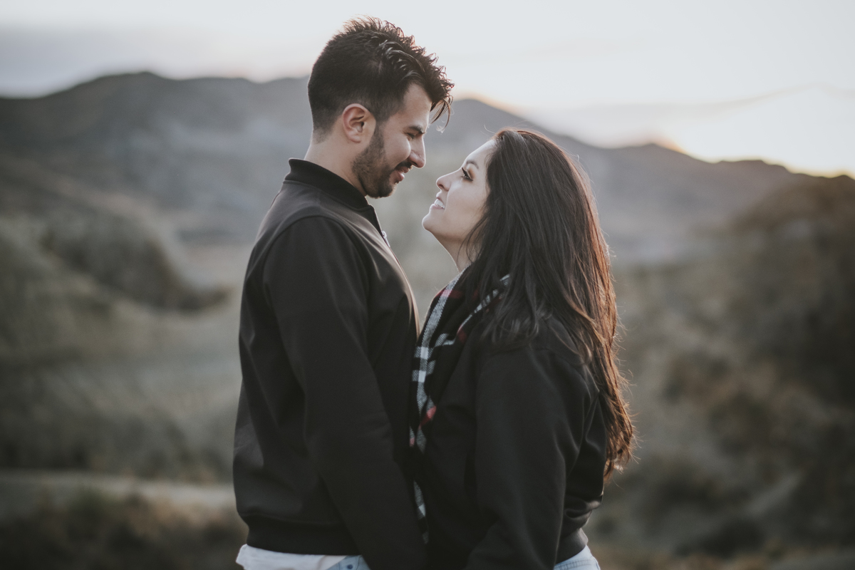 sesion de fotos de pareja La Paz Bolivia, Valle de las Animas fotografia de bodas Pkl Fotografia 