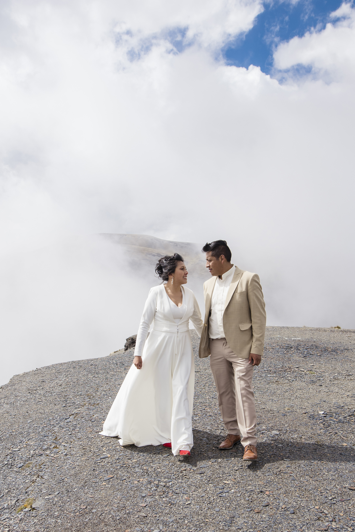 boda andina, boda la paz bolivia, boda de montaña, mountain elopement, andean wedding, bolivian wedding photographer, Fotografo de bodas la paz bolivia,