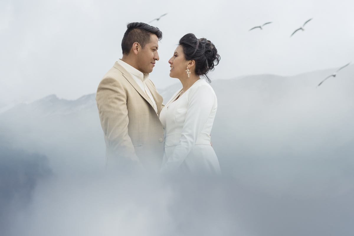 boda andina, boda la paz bolivia, boda de montaña, mountain elopement, andean wedding, bolivian wedding photographer, Fotografo de bodas la paz bolivia,