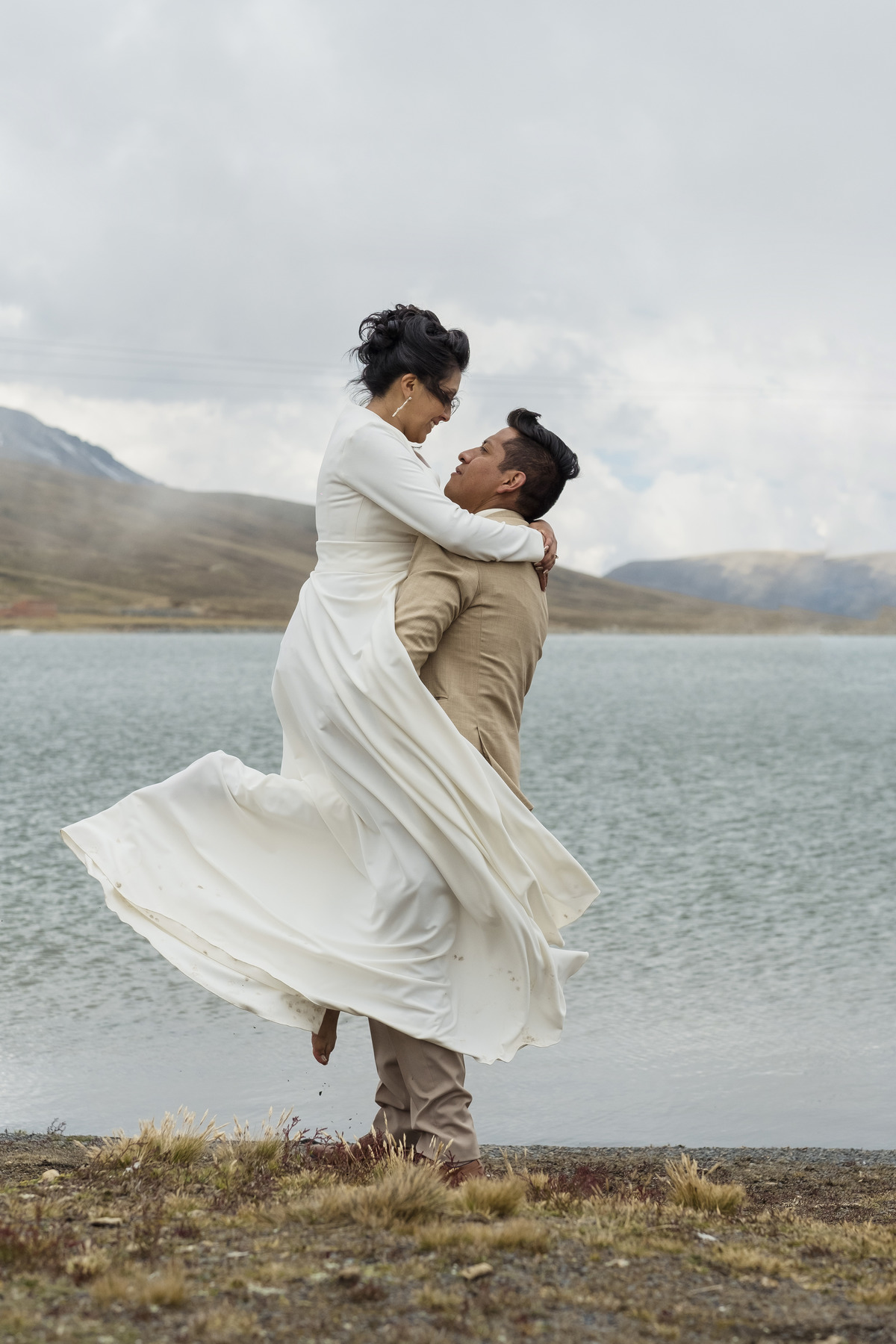 boda andina, boda la paz bolivia, boda de montaña, mountain elopement, andean wedding, bolivian wedding photographer, Fotografo de bodas la paz bolivia,