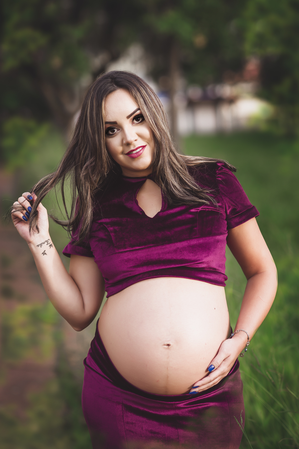 gestante de marsala gêmeos