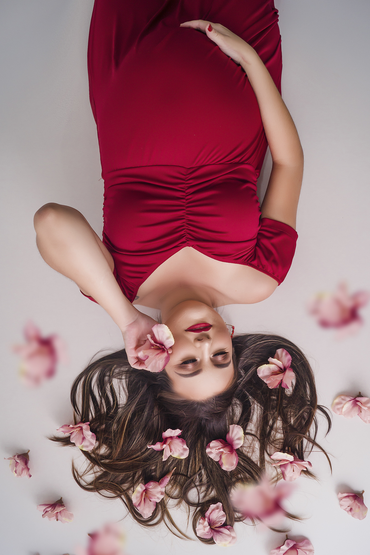 flores caindo gestante