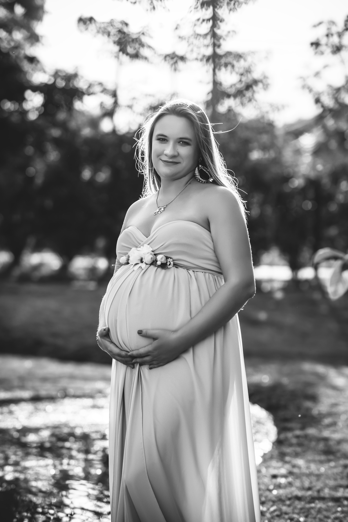 FOTOGRAFIA PRETO E BRANCO DE GESTANTE