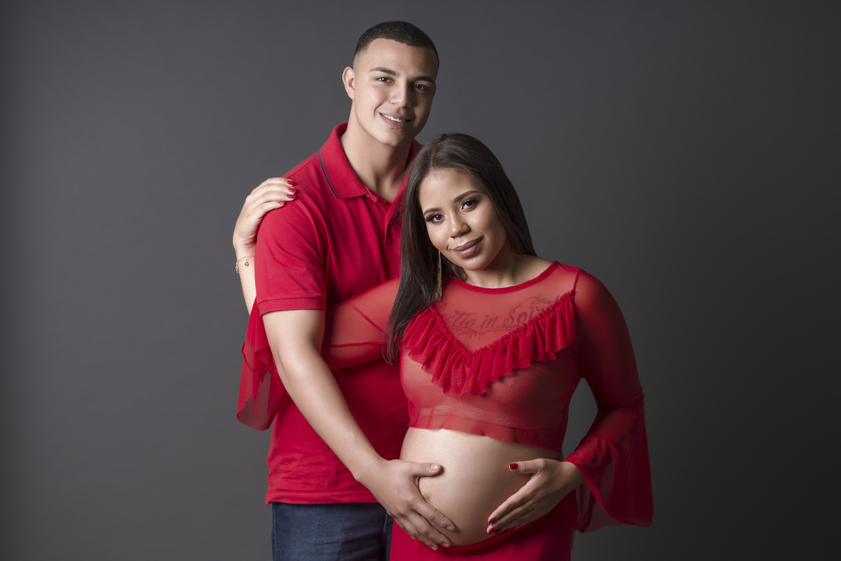 look vermelho de gestante