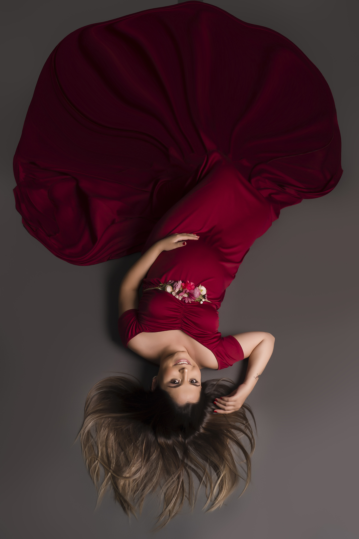 roupa vermelha de gestante