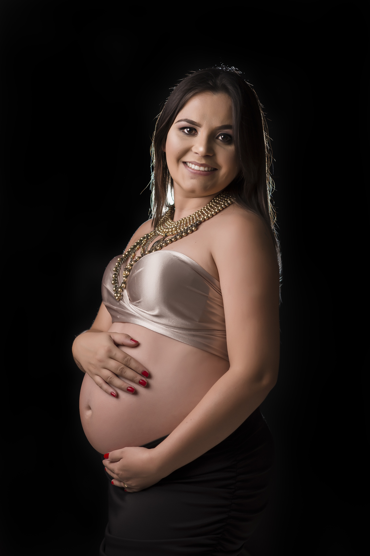 fundo preto estúdio dourado