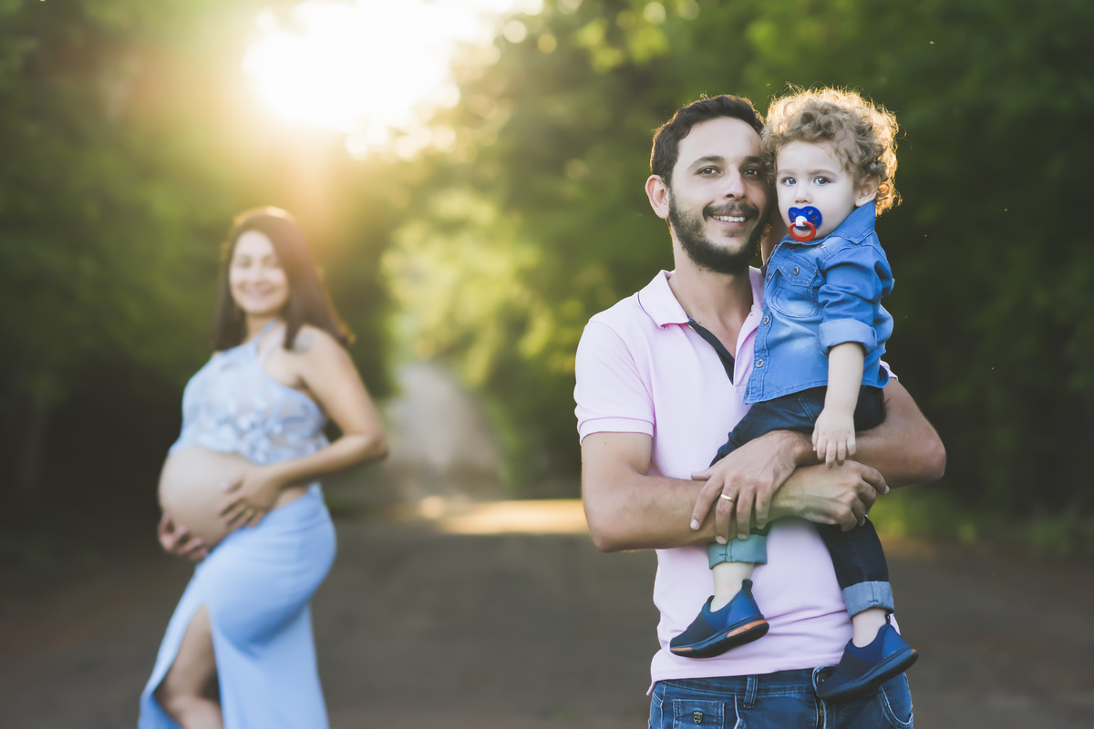 fotografia de família no pôr do sol