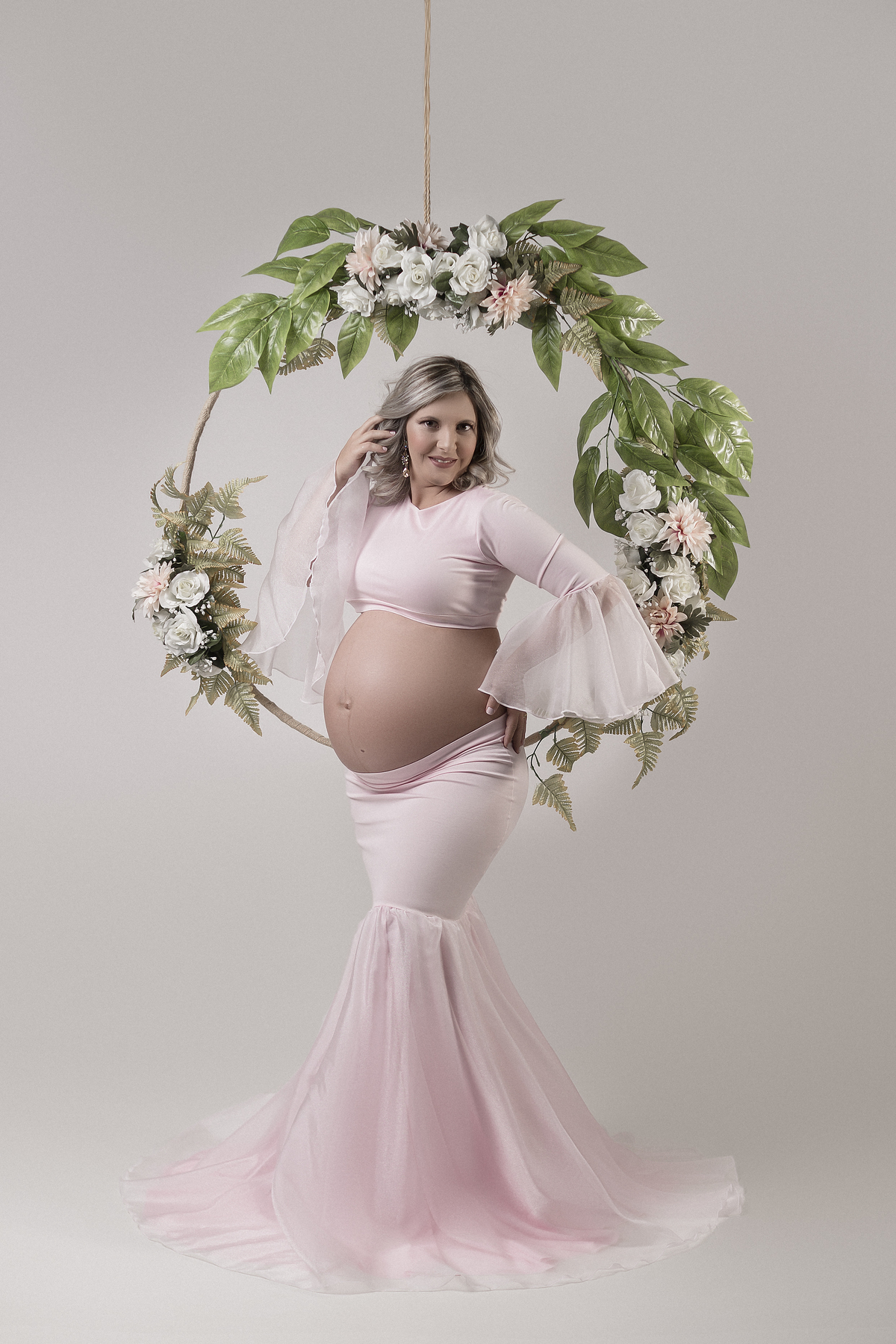 grávida de cor de rosa