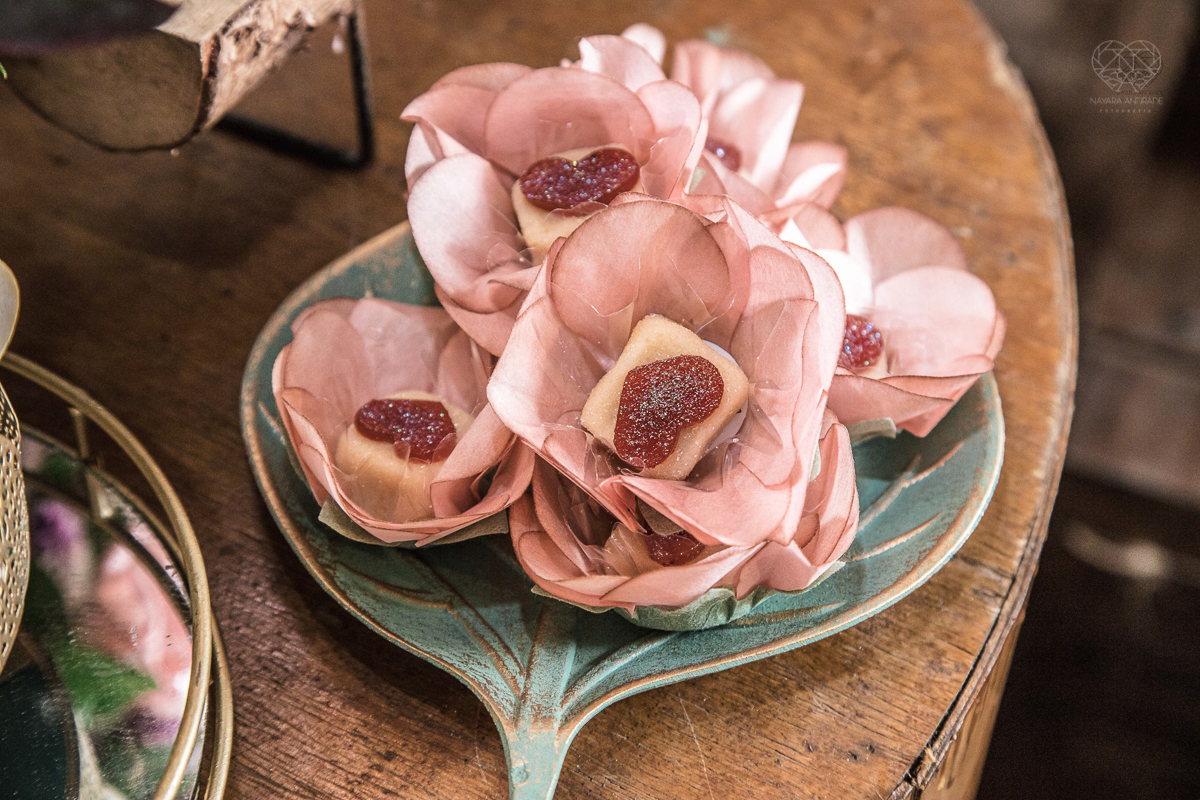 casamento feito na praia pe na areia na casa 170 no guaruja  grupo wedding destination fotos pela fotografa premiada nayara andrade de santos casamento rustico de dia com decoraçao praia fotos emocionantes e artisticas para noivas e noivos