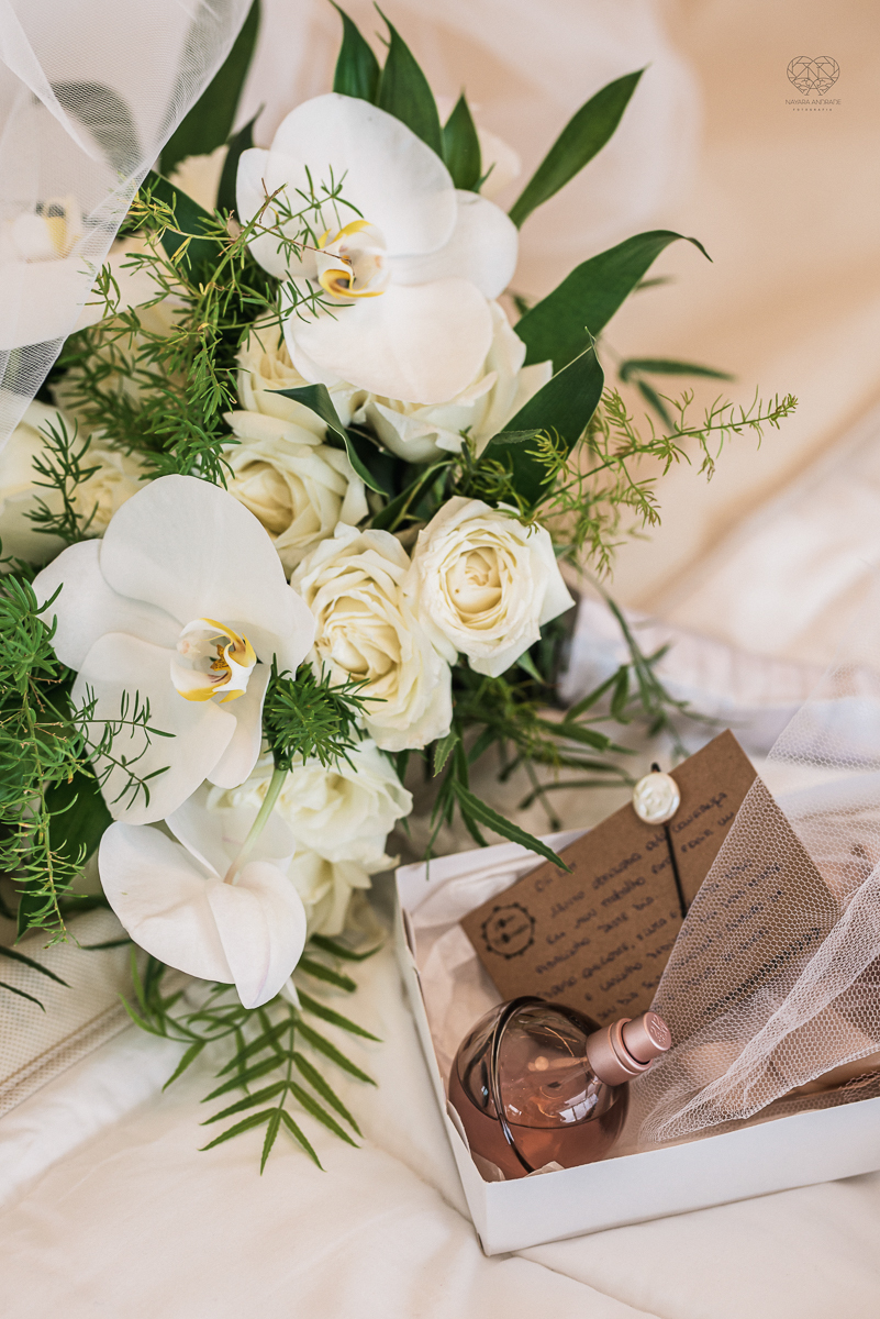 casamento feito na praia pe na areia na casa 170 no guaruja  grupo wedding destination fotos pela fotografa premiada nayara andrade de santos casamento rustico de dia com decoraçao praia fotos emocionantes e artisticas para noivas e noivosv
