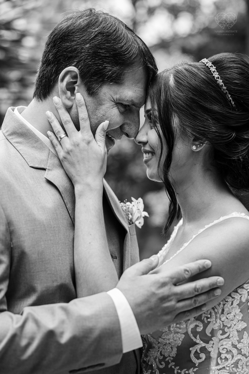 casamento intimista de dia na forneria calixto na pinacoteca de santos noiva classica mini wedding rustico fotos pela fotografa Nayara Andrade