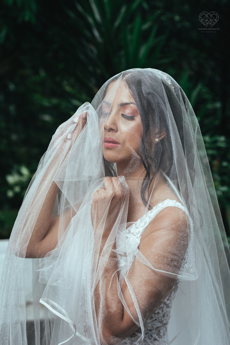 casamento intimista de dia na forneria calixto na pinacoteca de santos noiva classica mini wedding rustico fotos pela fotografa Nayara Andrade
