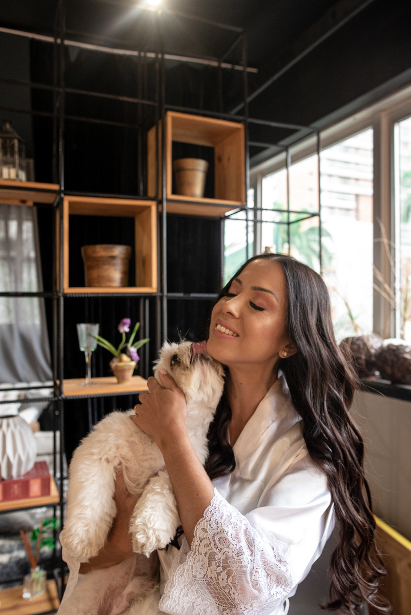 making of de noiva feito no salao do Robert Bastos em Santos no gonzaga noiva classica fotos pela fotografa premiada internacionalmente Nayara Andrade 