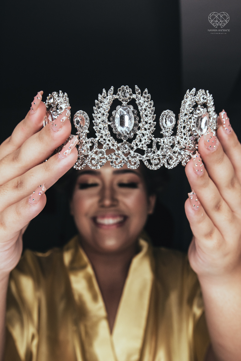 aniversaio de 15 anos debutante veste Guga Cardoso vestido de cinderela e festa tematica organizada por Danilo Monteiro eventos e fotografada pela fotografa premiada Nayara Andrade fotografia fotos artisticas do 15zao da Duda